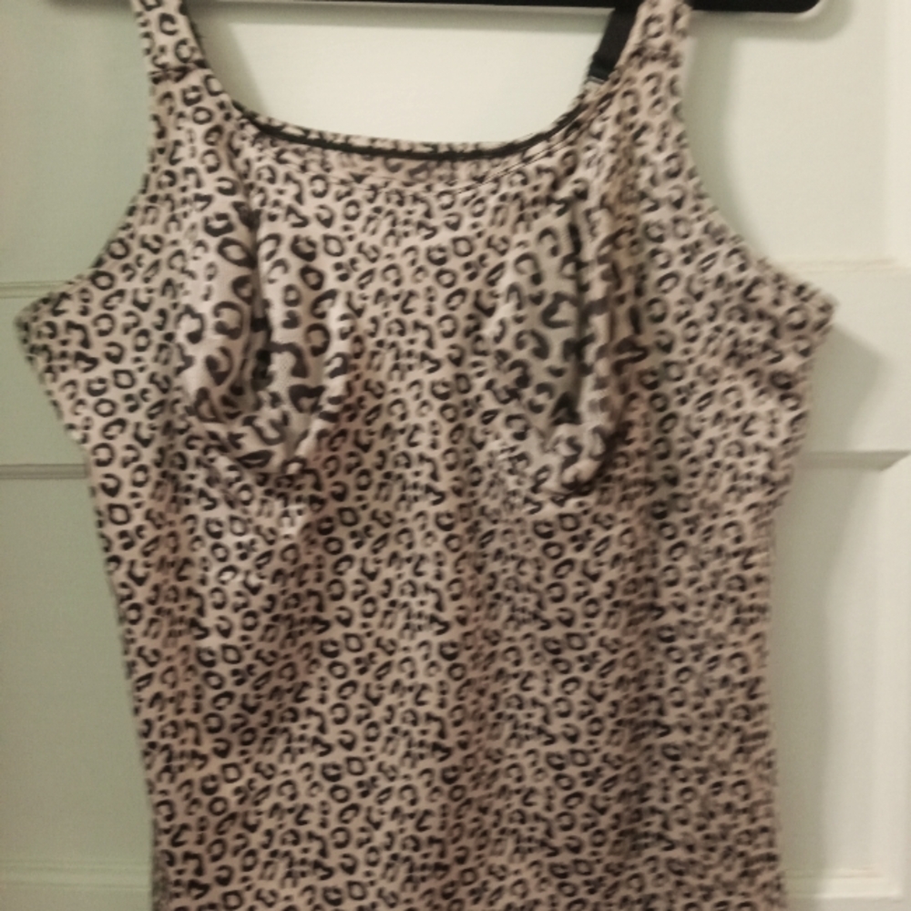 Ruby Ribbon cami size 48 cream with brown, gently used